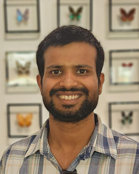Sanket headshot